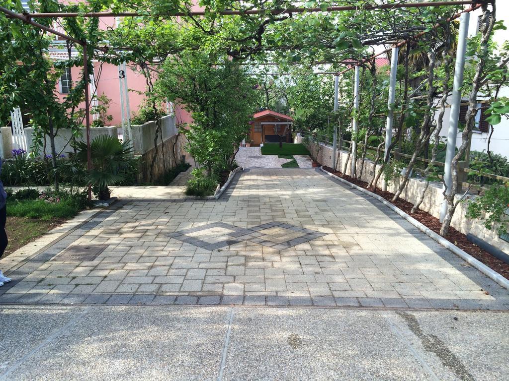 Villa Dijana Malinska Exterior foto